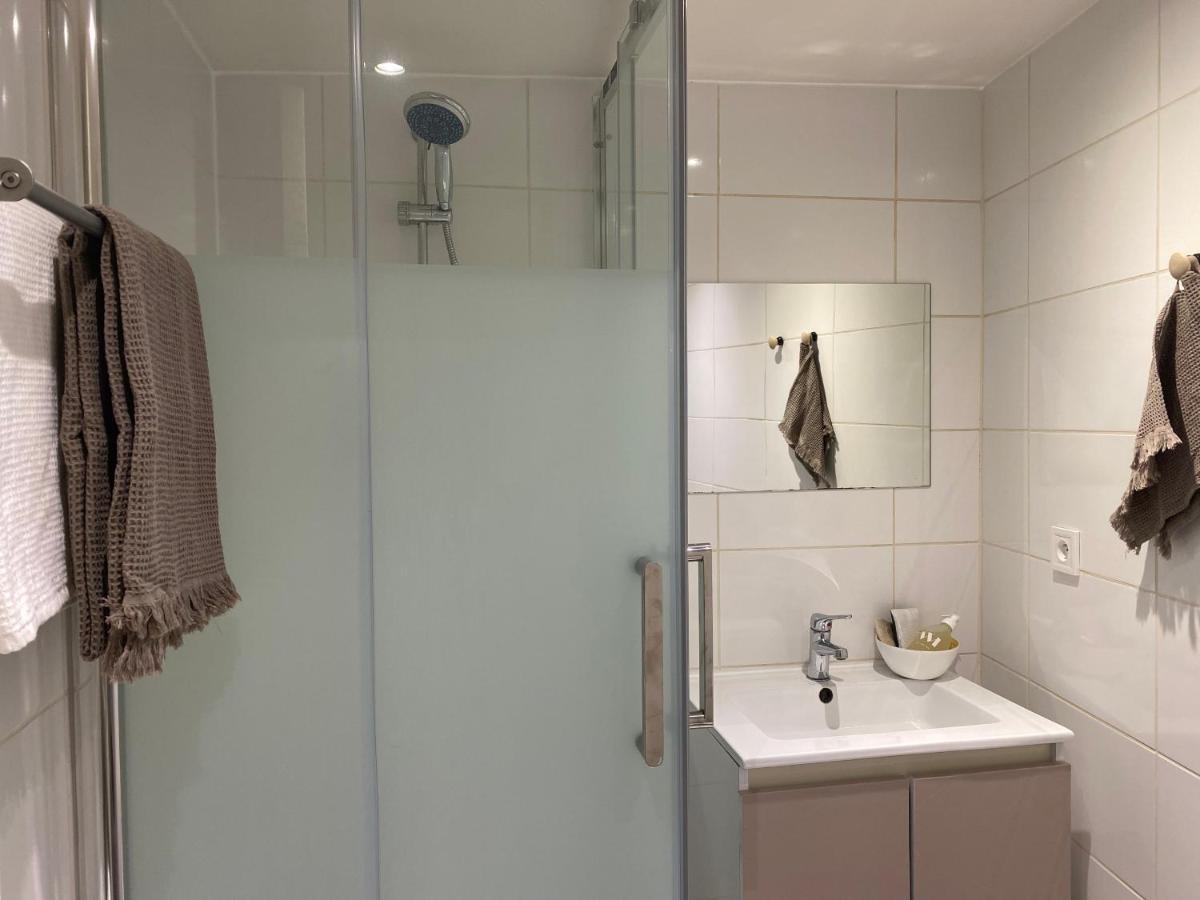Pied A Terre En Plein Coeur De Montmorency Bagian luar foto